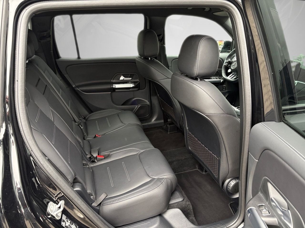 Fahrzeugbild 23 / 26