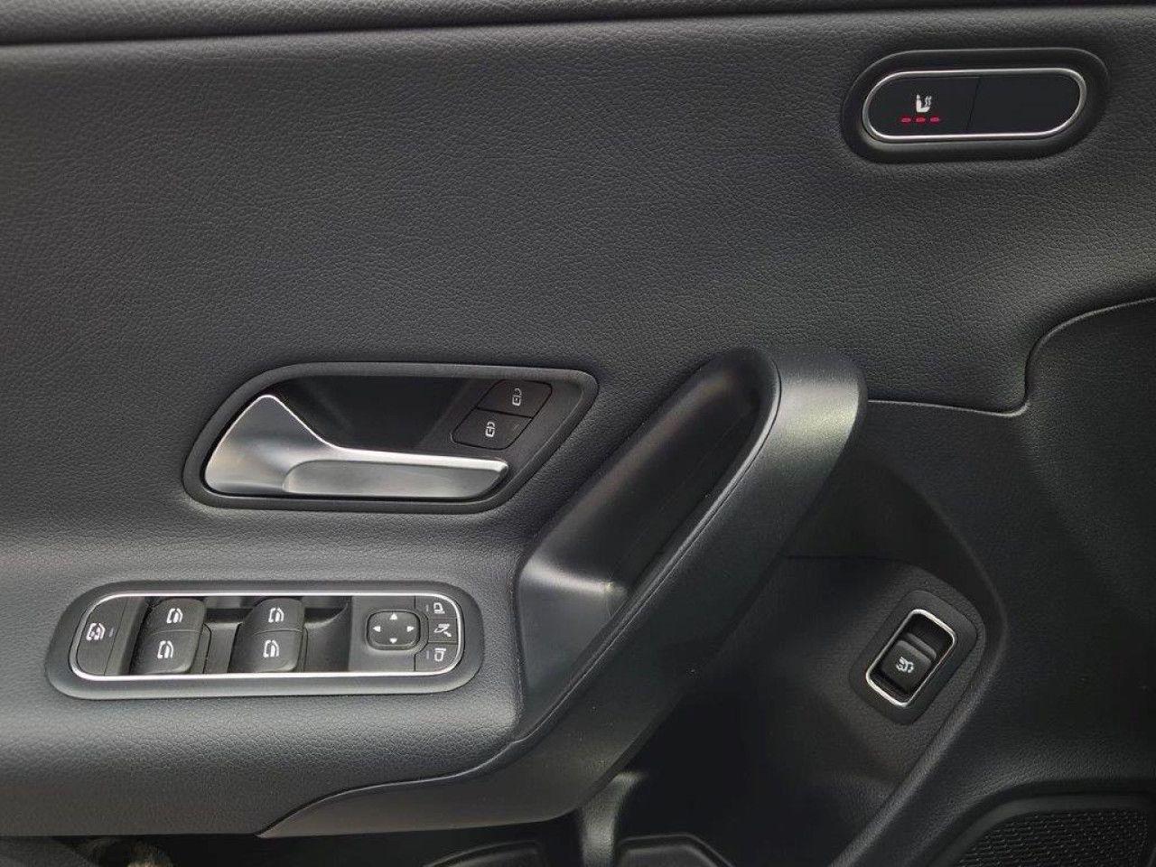 Imagem do ve&iacute;culo 14 / 20