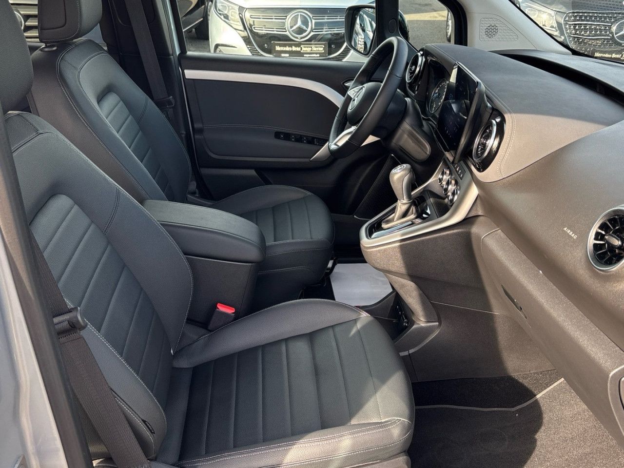 Mercedes-Benz EQT – Bild 11