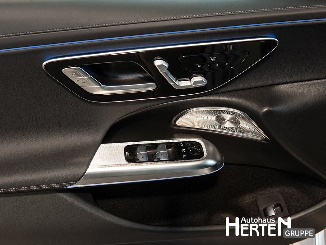 Mercedes-Benz E-Klasse – Bild 10