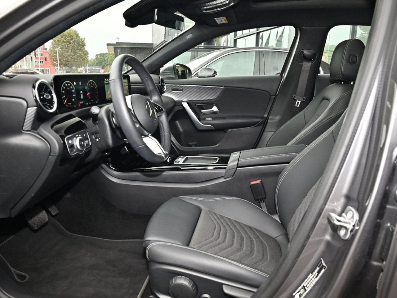 Mercedes-Benz A-Klasse – Bild 11