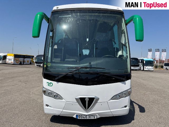 IVECO Noge Touring 63 Pax 2