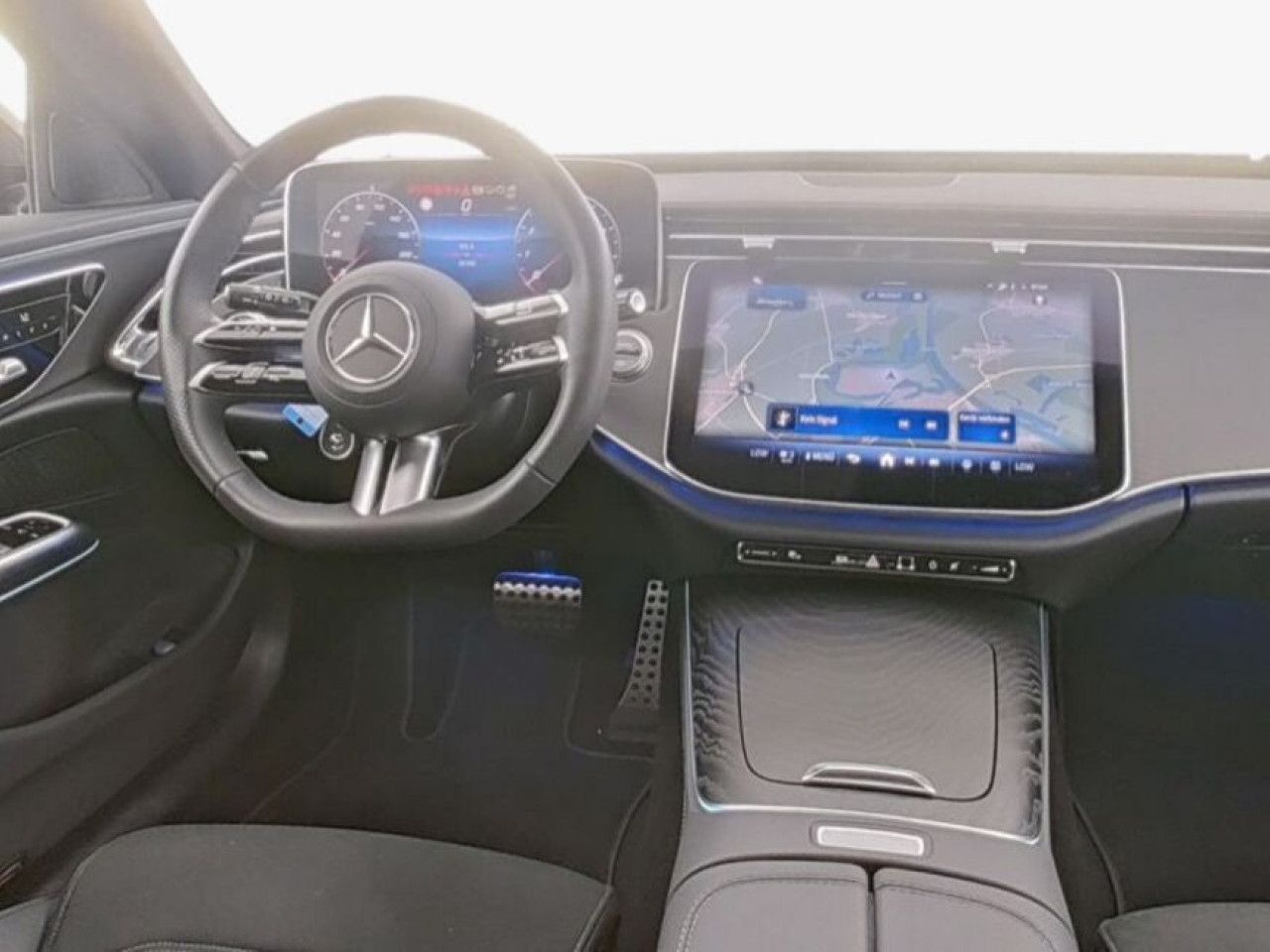 Mercedes-Benz E-Klasse – Bild 8