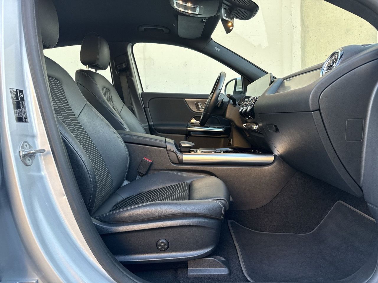 Fahrzeugbild 16 / 22