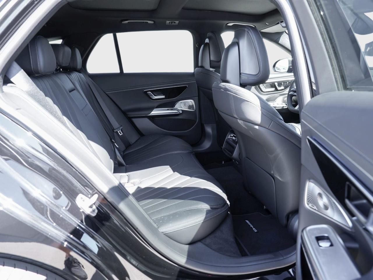 Mercedes-Benz E-Klasse – Bild 11
