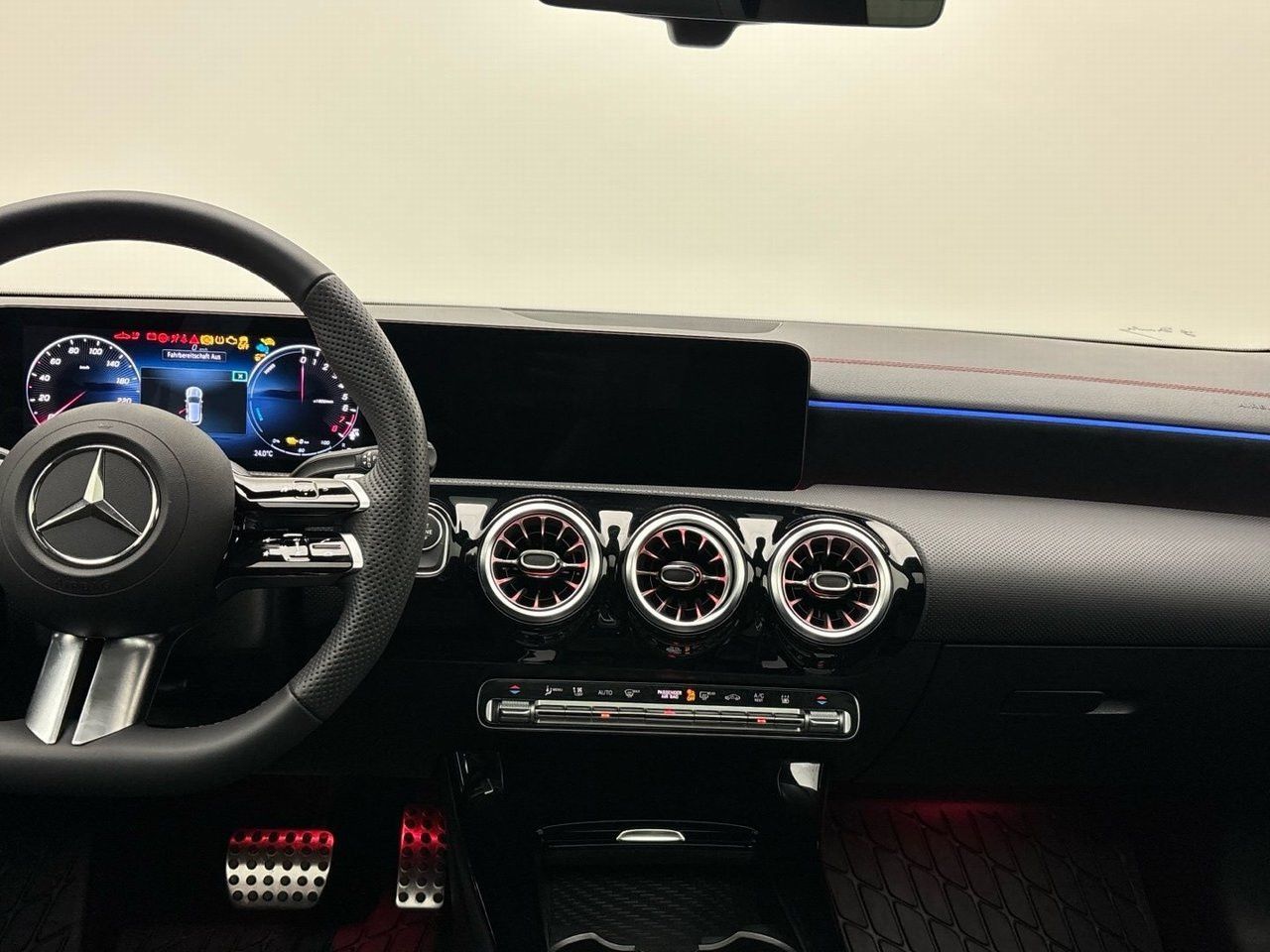 Mercedes-Benz CLA – Bild 8