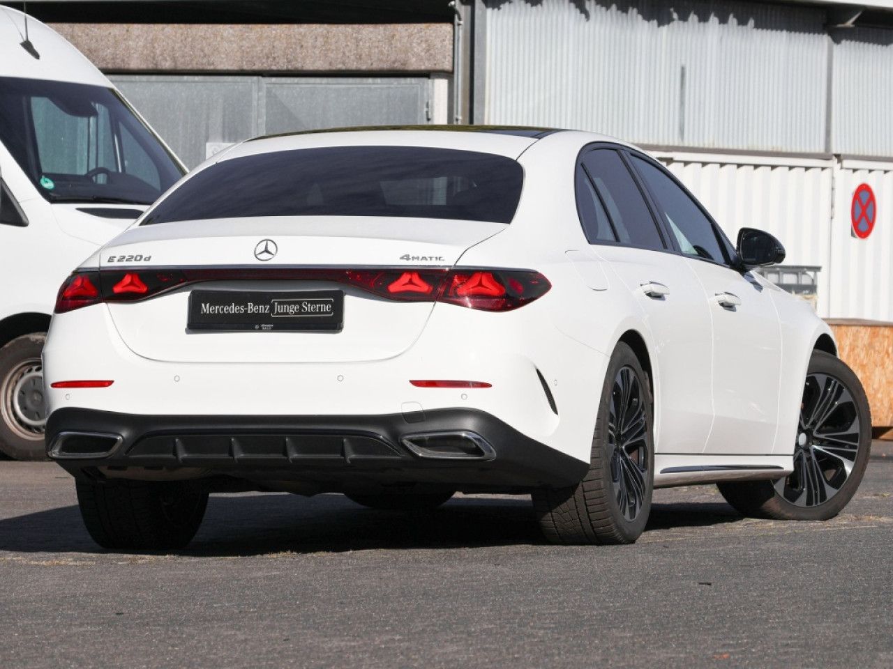 Mercedes-Benz E-Klasse – Bild 2