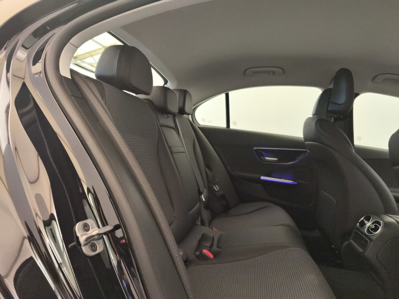 Mercedes-Benz C-Klasse – Bild 20