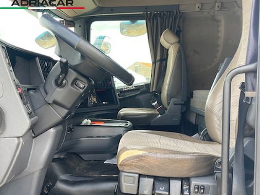 Immagine del veicolo 5 / 12