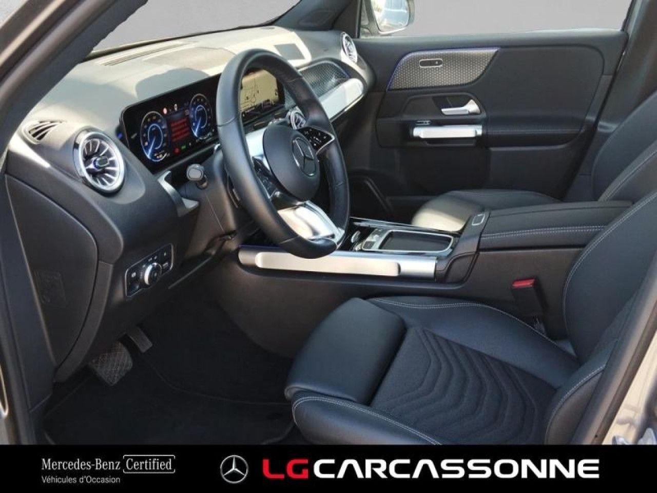 Photo du v&eacute;hicule 10 / 18