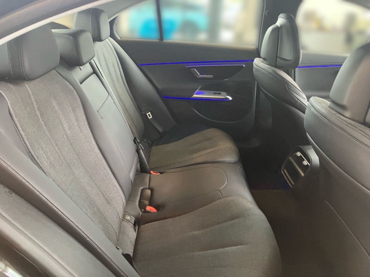 Mercedes-Benz E-Klasse – Bild 11