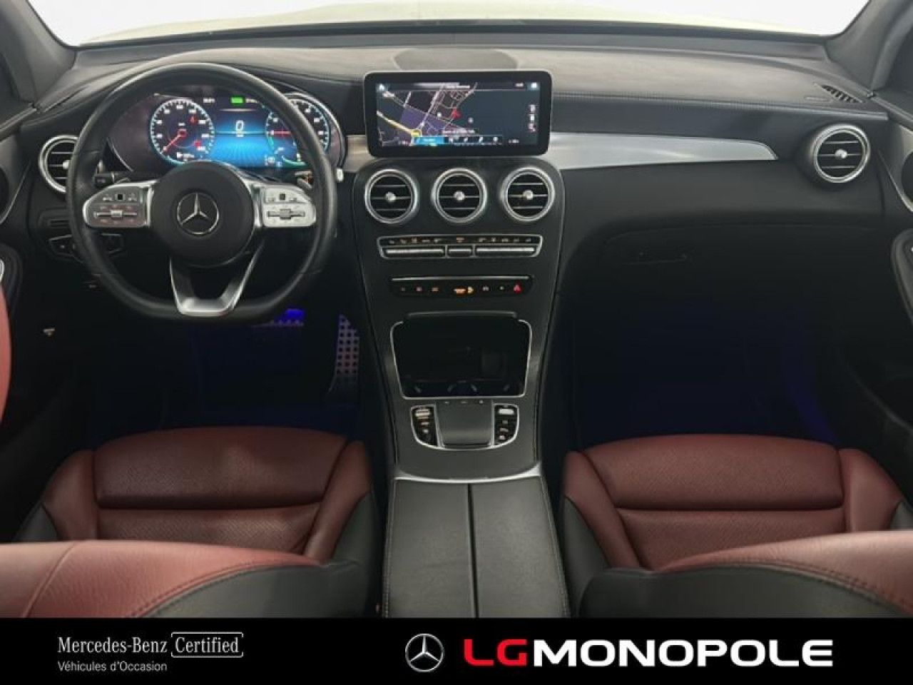 Photo du v&eacute;hicule 9 / 18