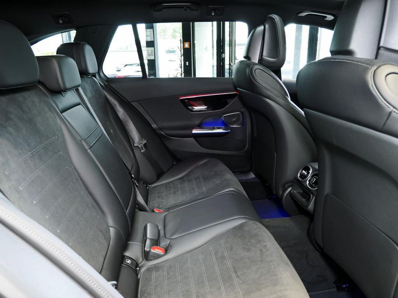 Mercedes-Benz C-Klasse – Bild 14