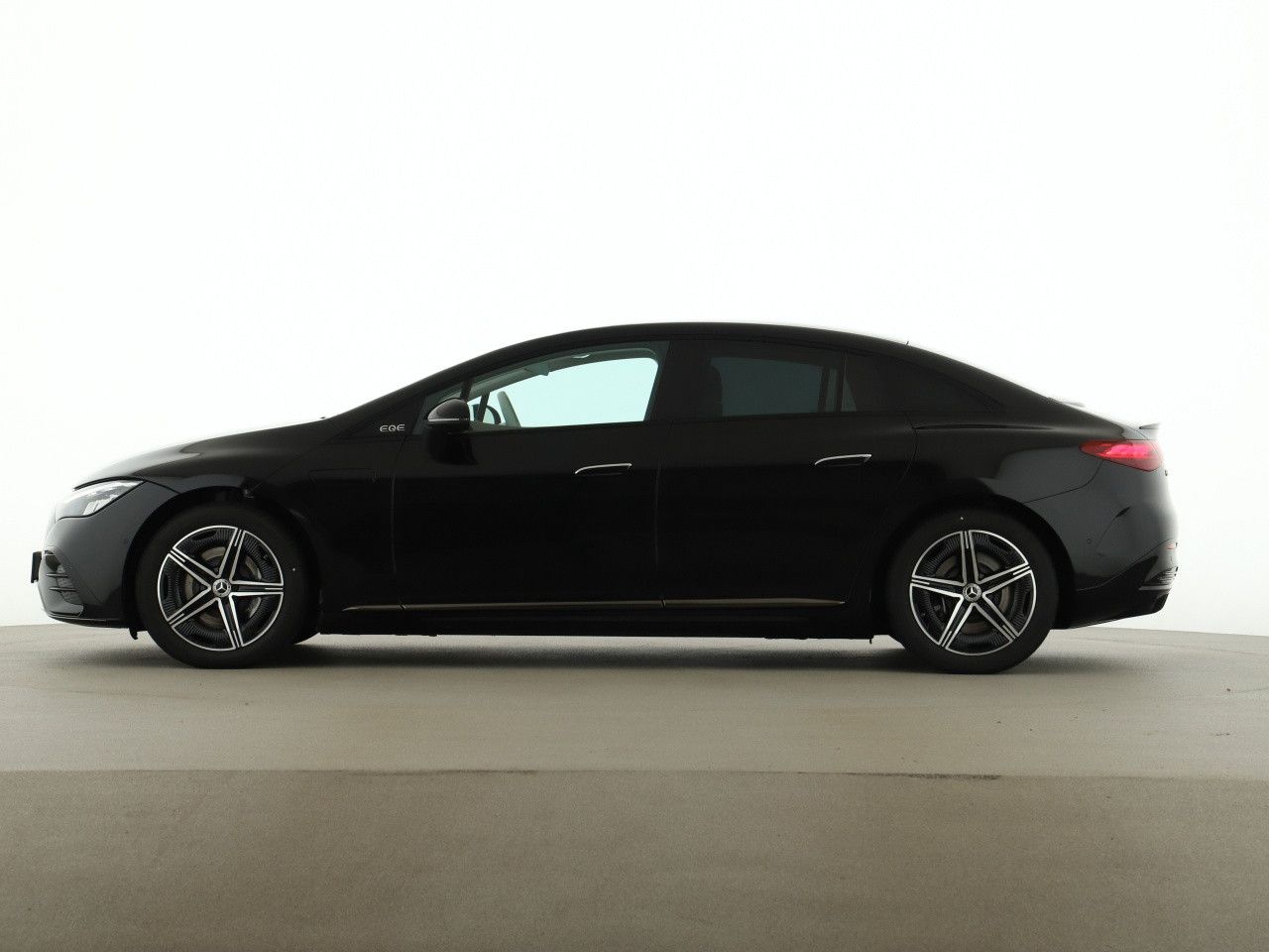 Mercedes-Benz EQE – Bild 3