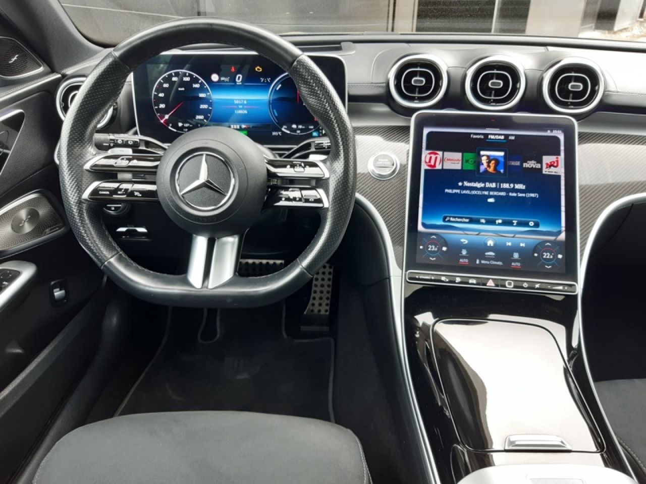 Photo du v&eacute;hicule 11 / 18