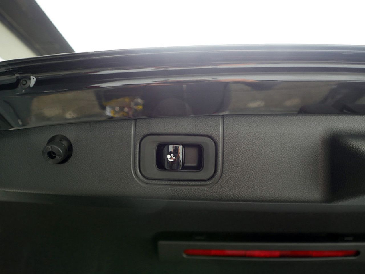 Mercedes-Benz E-Klasse – Bild 12