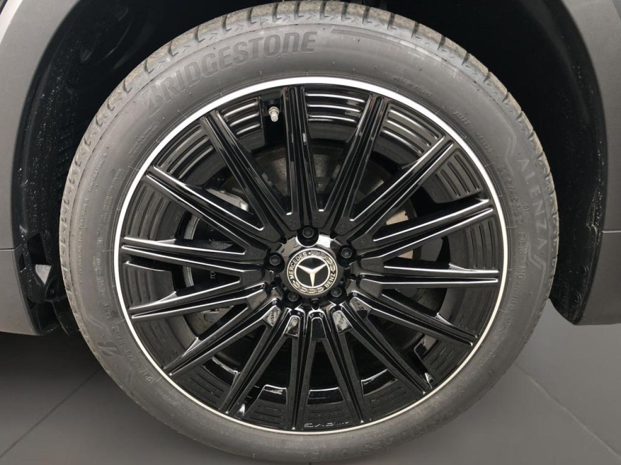 Mercedes-Benz GLB – Bild 8
