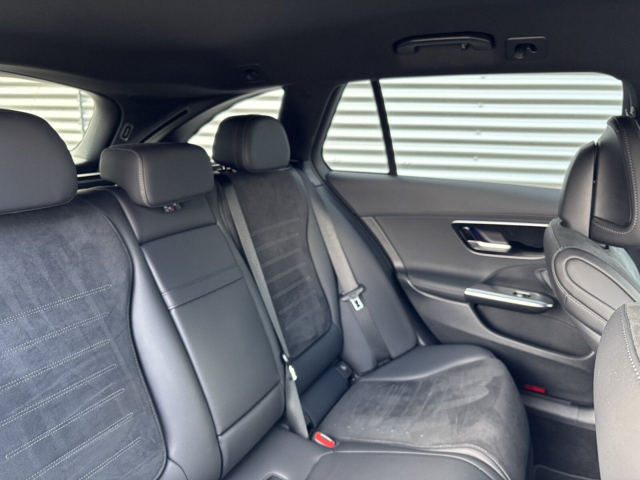 Mercedes-Benz C-Klasse – Bild 17
