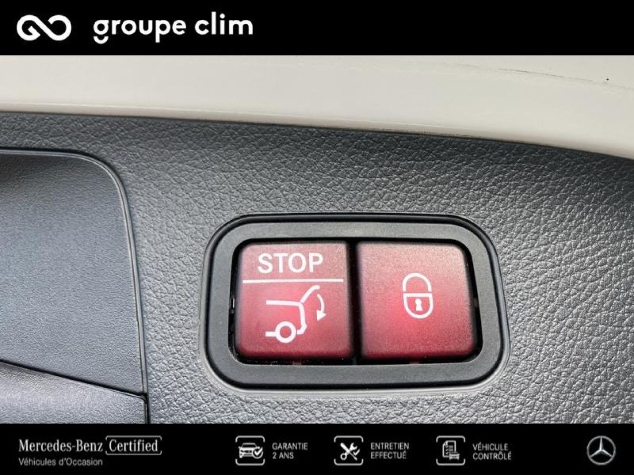 Photo du v&eacute;hicule 14 / 18