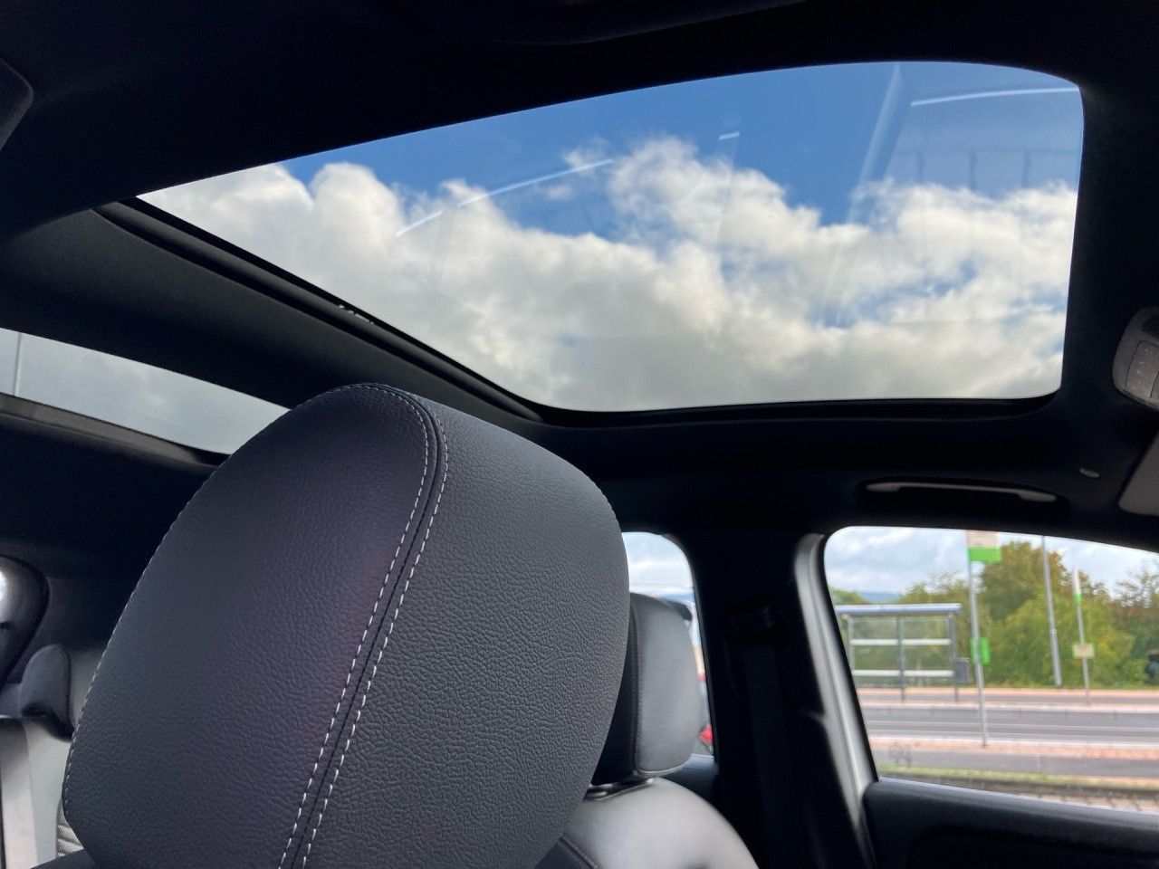 Mercedes-Benz EQA – Bild 11