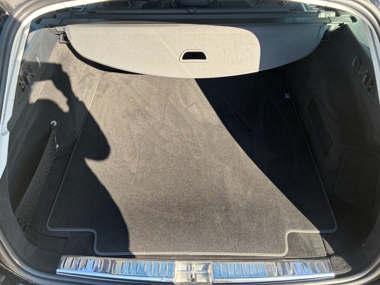 Mercedes-Benz E-Klasse – Bild 10