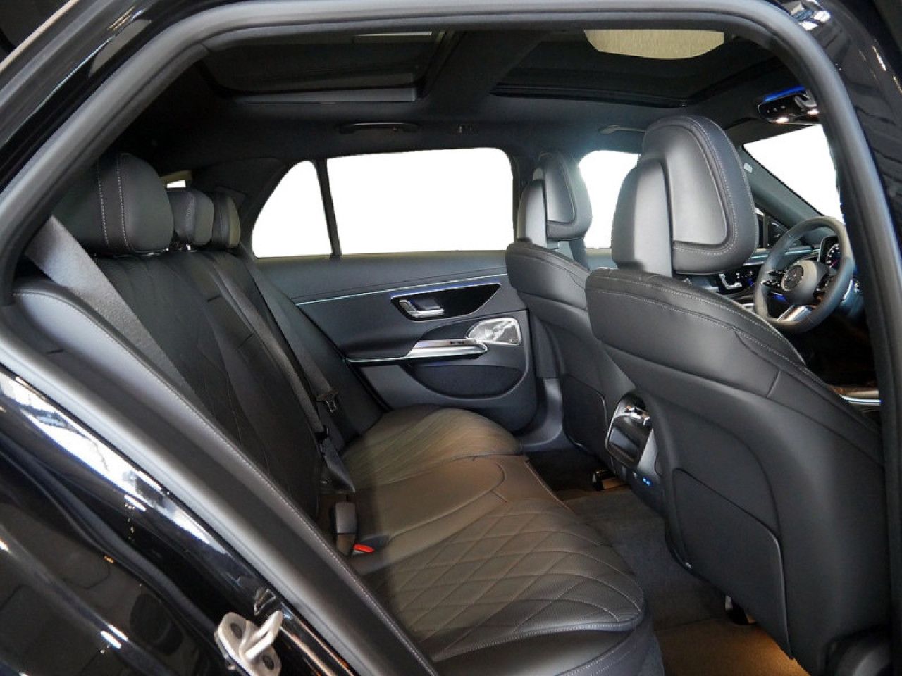 Mercedes-Benz E-Klasse – Bild 6