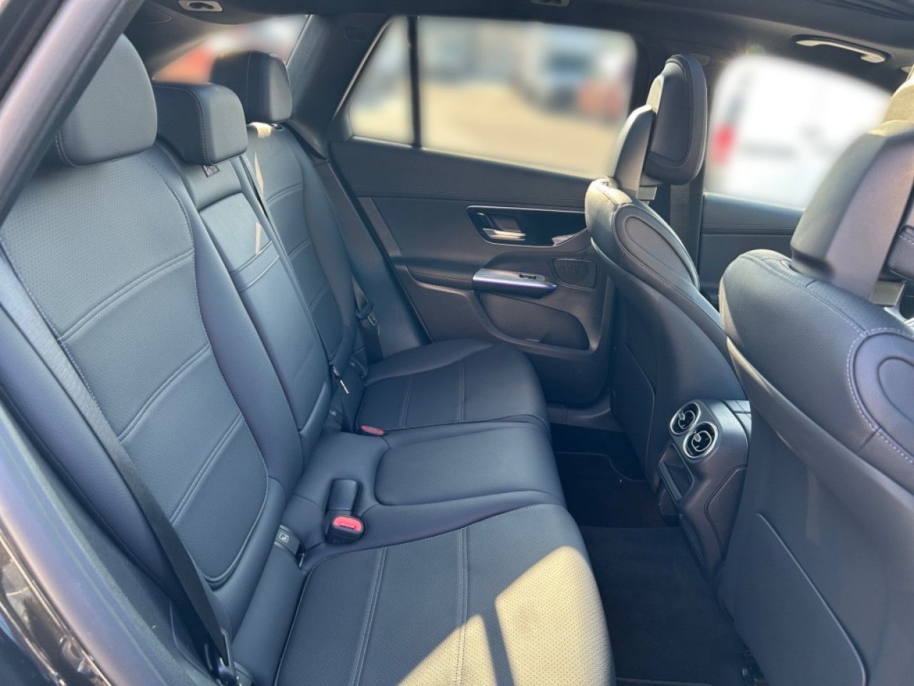 Mercedes-Benz GLC – Bild 12