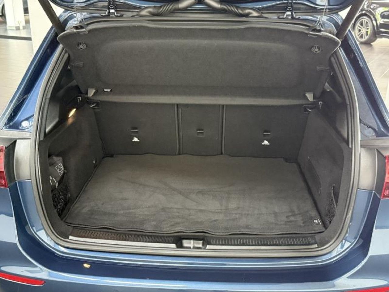 Photo du v&eacute;hicule 13 / 18