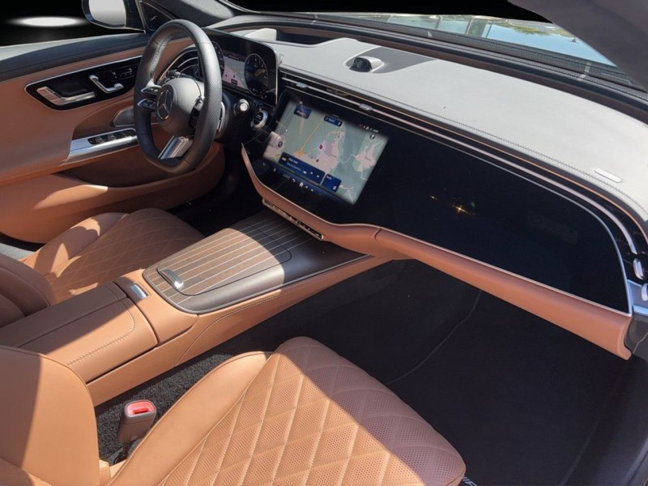 Mercedes-Benz E-Klasse – Bild 15
