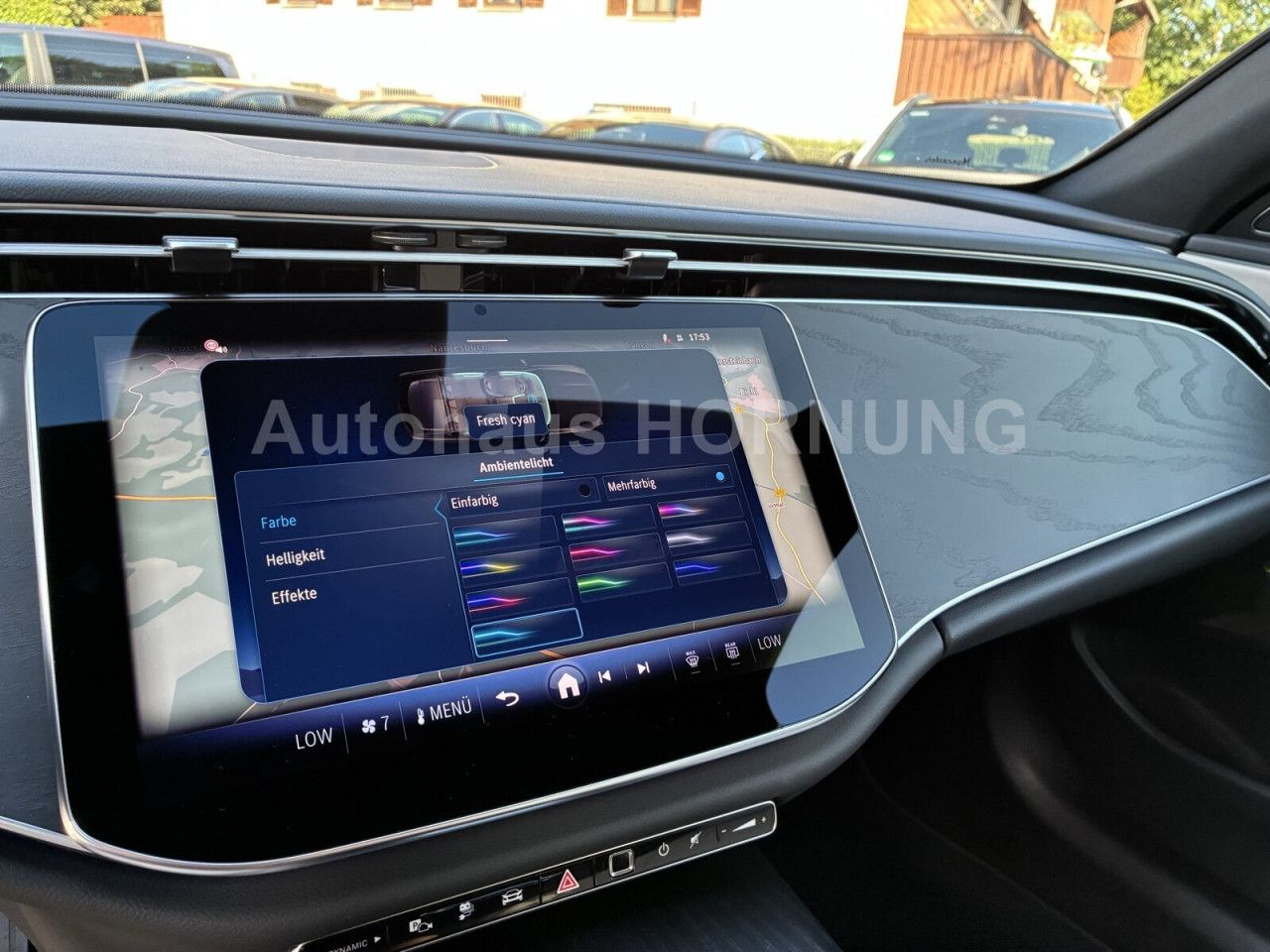 Mercedes-Benz E-Klasse – Bild 10