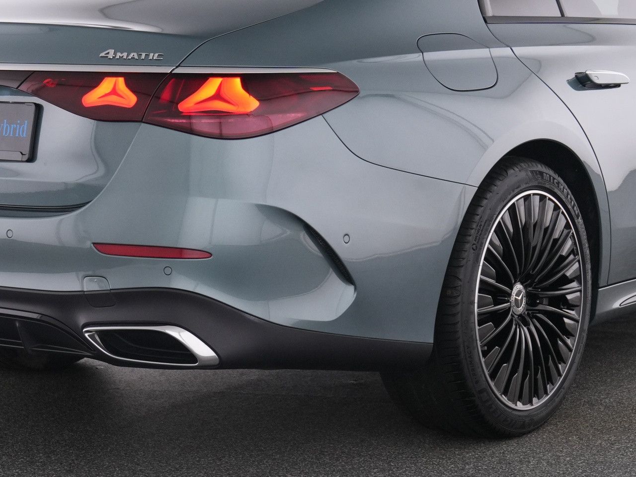 Mercedes-Benz E-Klasse – Bild 9