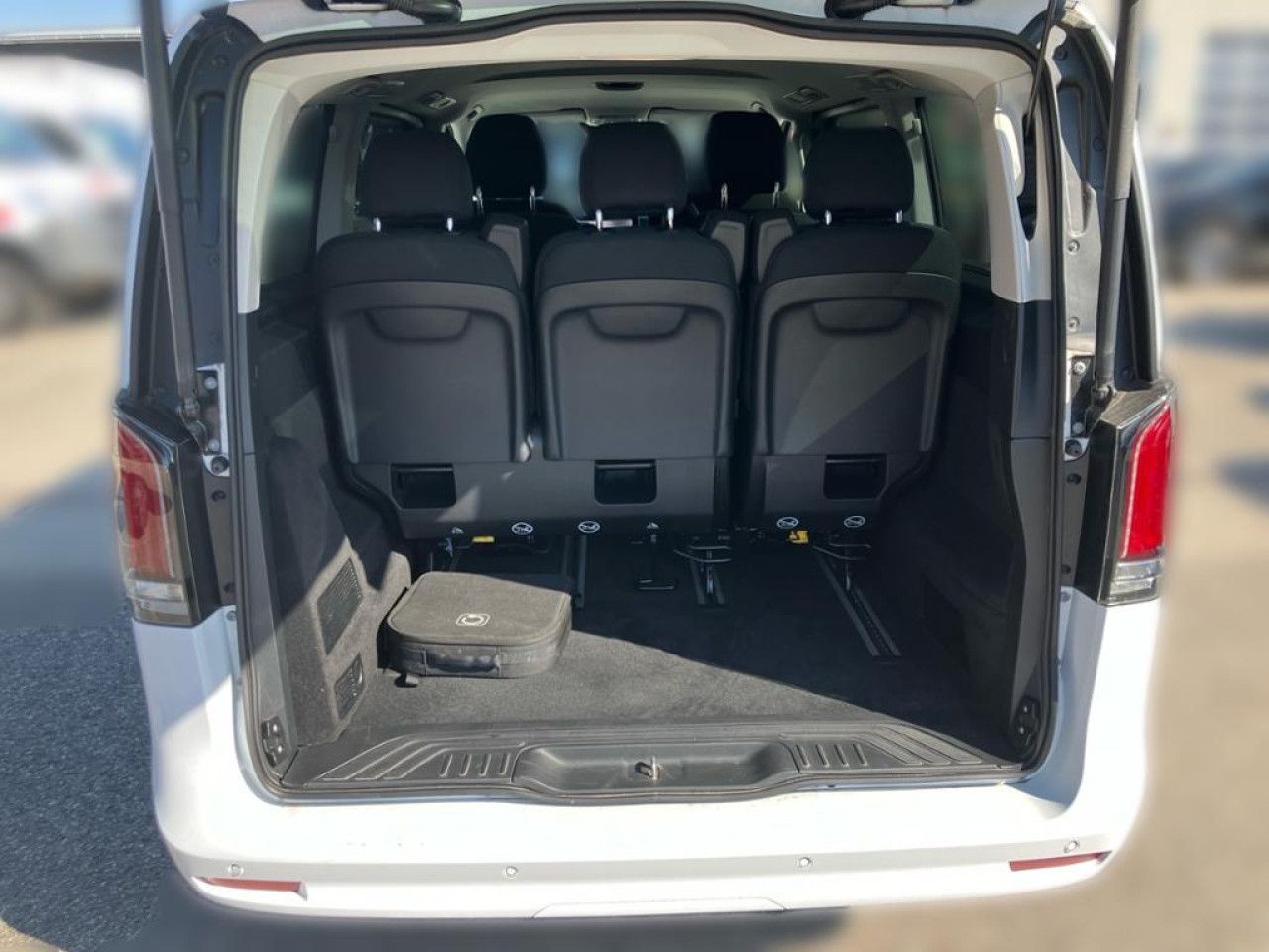 Mercedes-Benz EQV – Bild 14