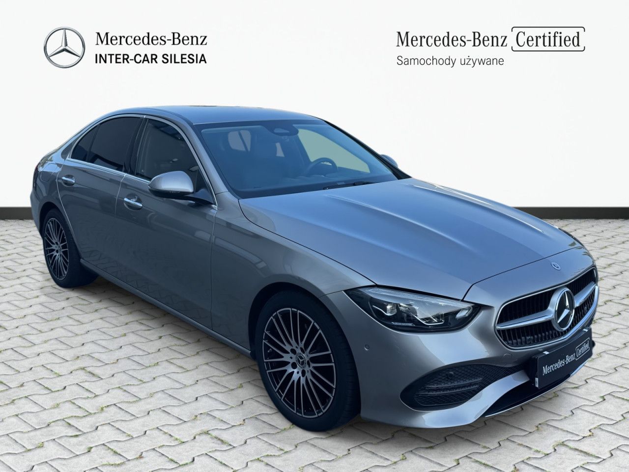 Zdjęcie pojazdu 3 / 25