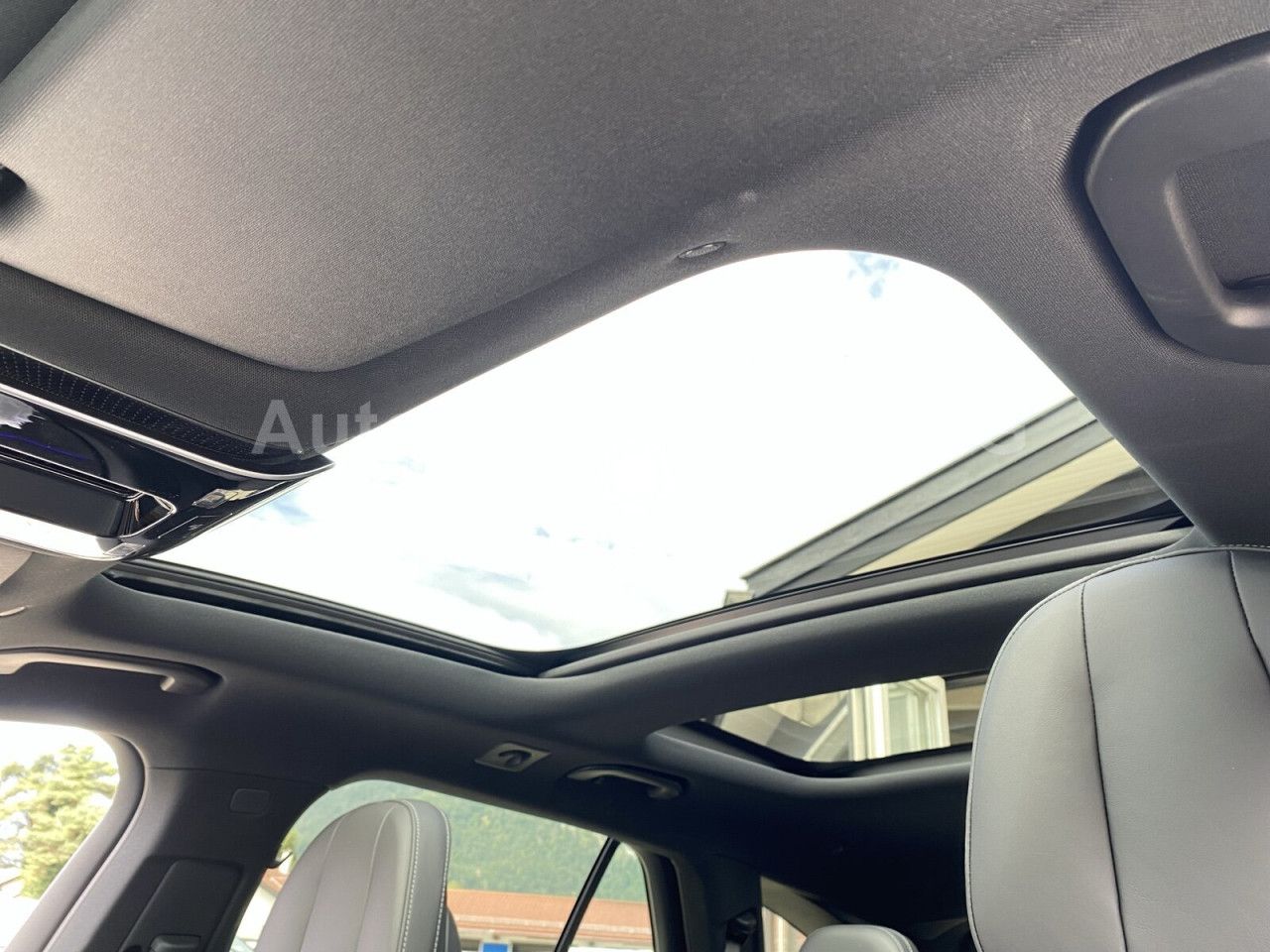 Mercedes-Benz E-Klasse – Bild 16