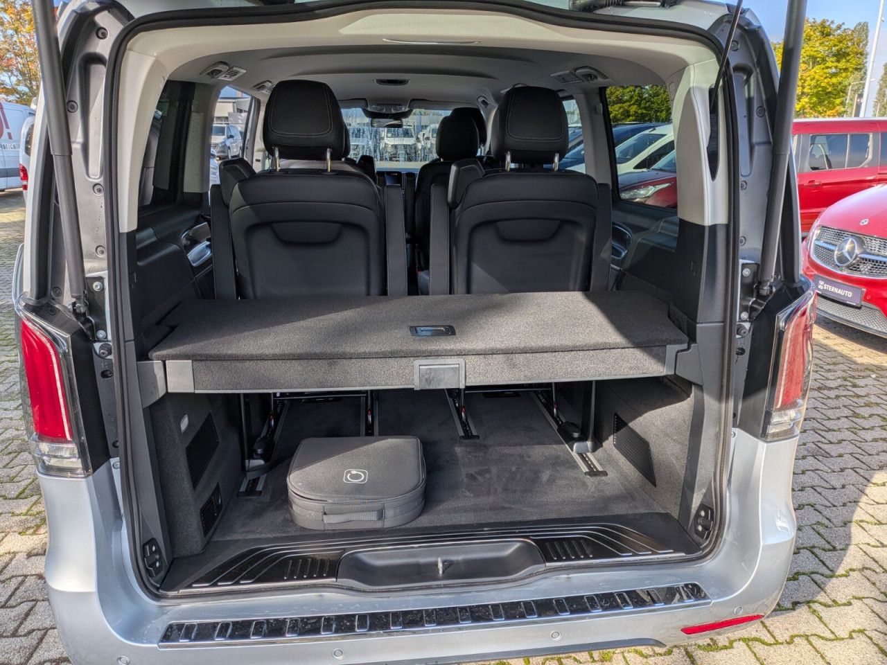 Mercedes-Benz EQV – Bild 9