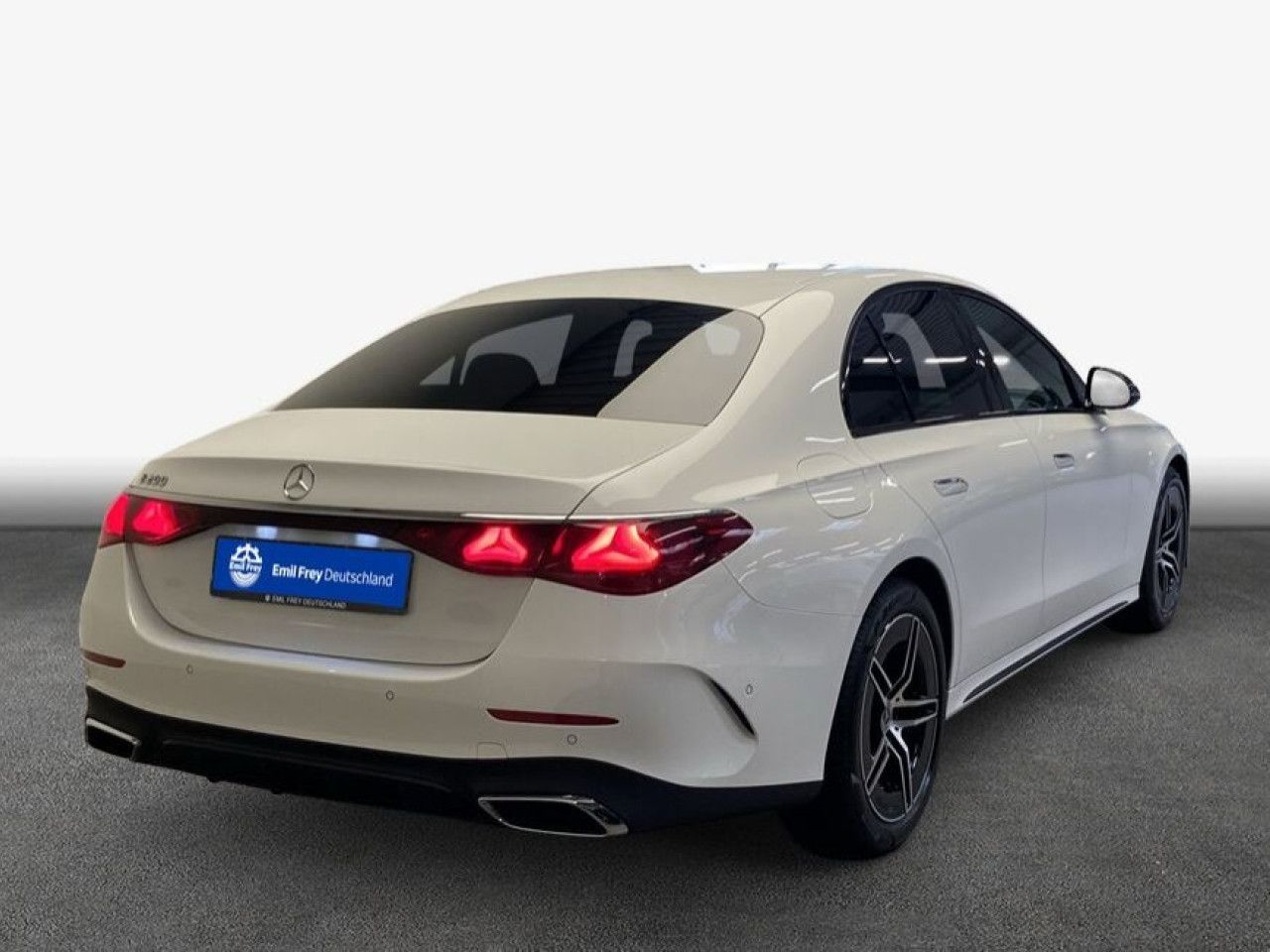Mercedes-Benz E-Klasse – Bild 2