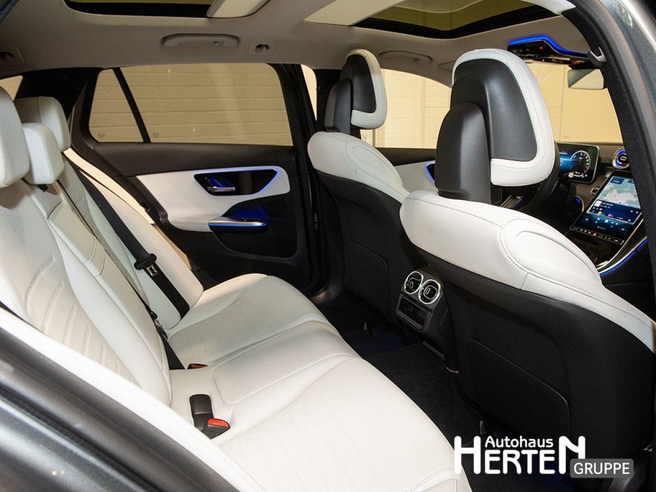 Mercedes-Benz C-Klasse – Bild 17