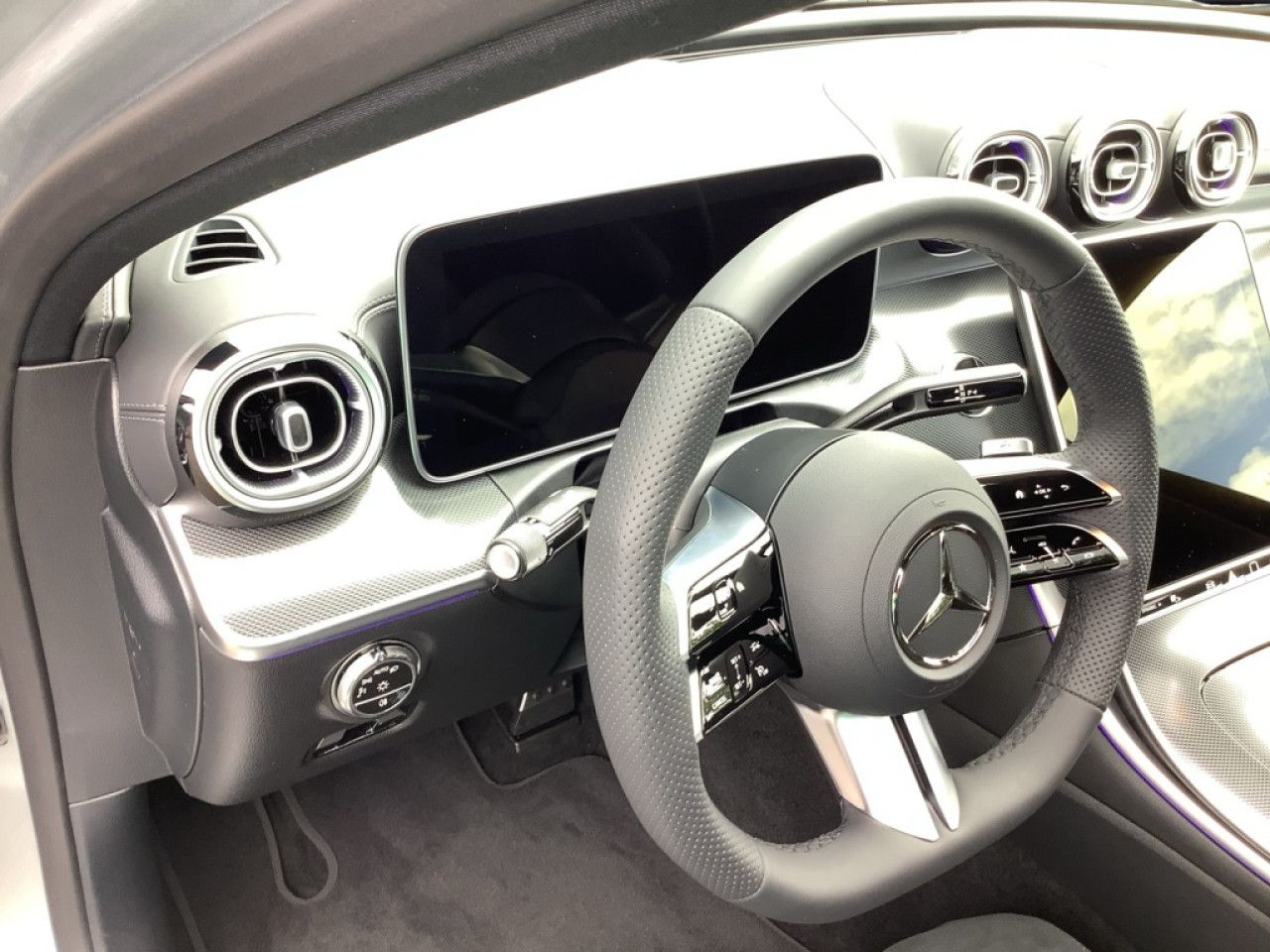 Mercedes-Benz C-Klasse – Bild 17