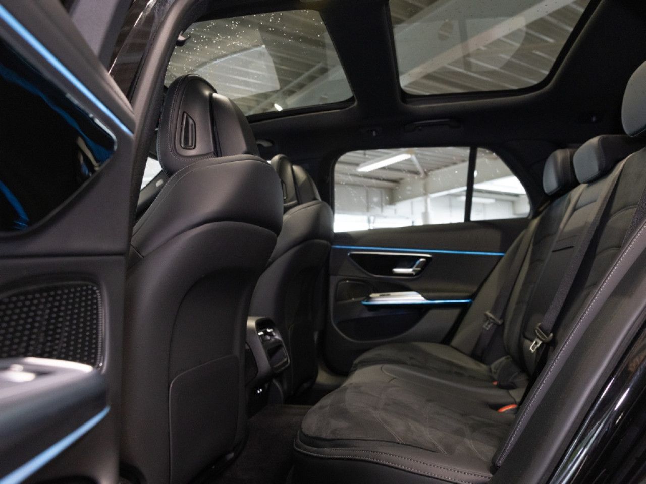 Mercedes-Benz E-Klasse – Bild 7