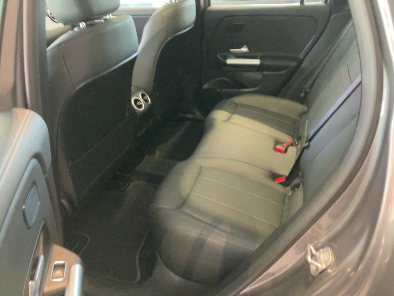 Mercedes-Benz EQA – Bild 8
