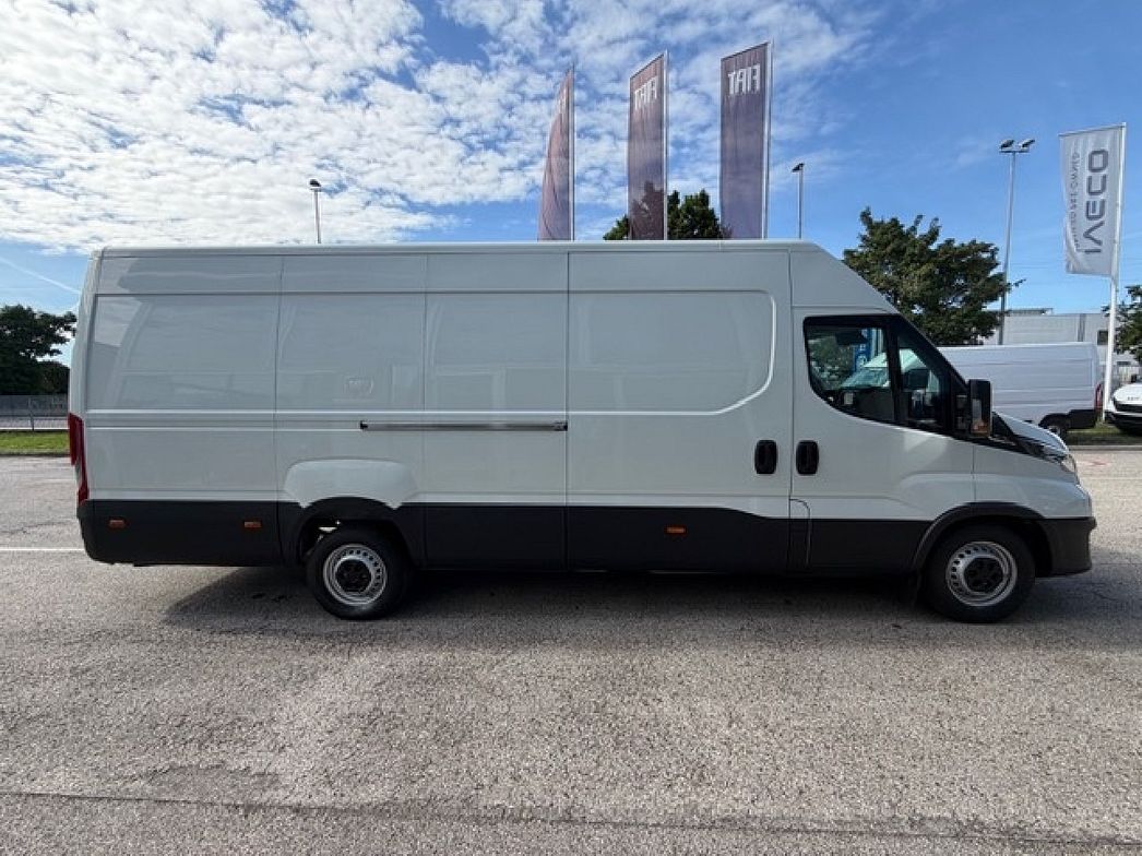 IVECO | Daily 35S16