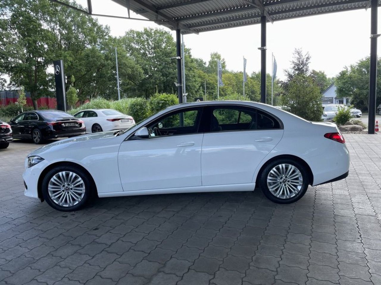 Mercedes-Benz C-Klasse – Bild 12