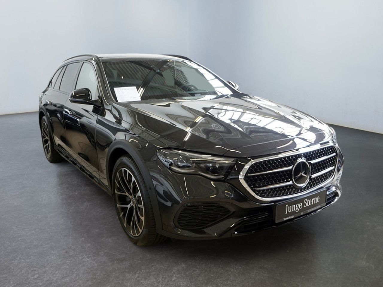 Mercedes-Benz E-Klasse – Bild 2