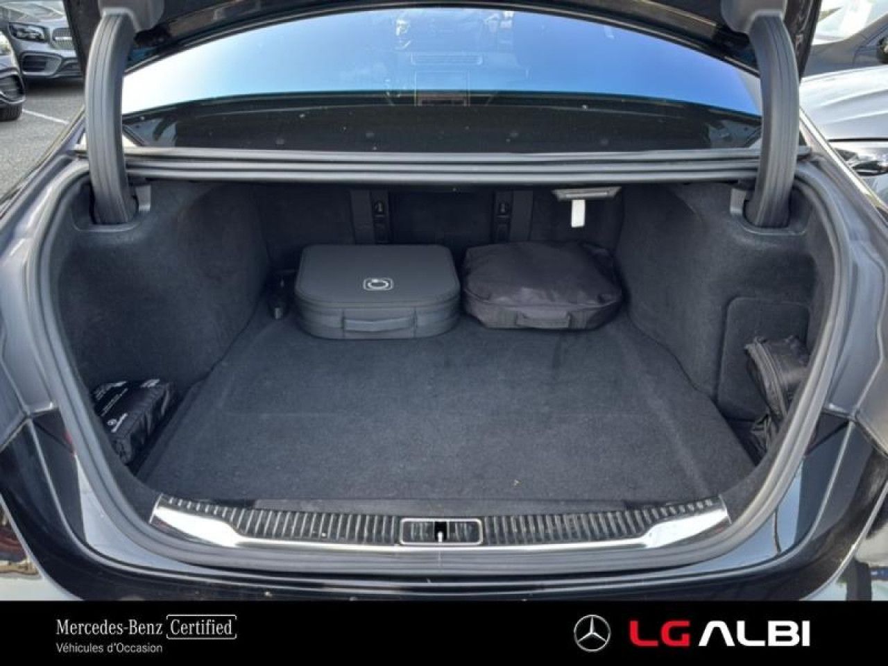 Photo du v&eacute;hicule 12 / 18