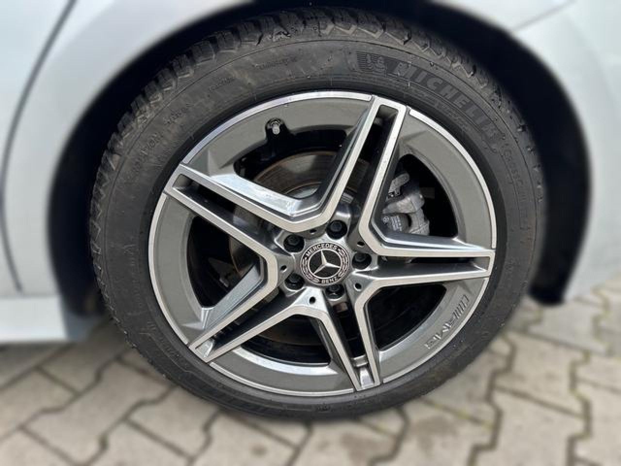 Fahrzeugbild 6 / 15