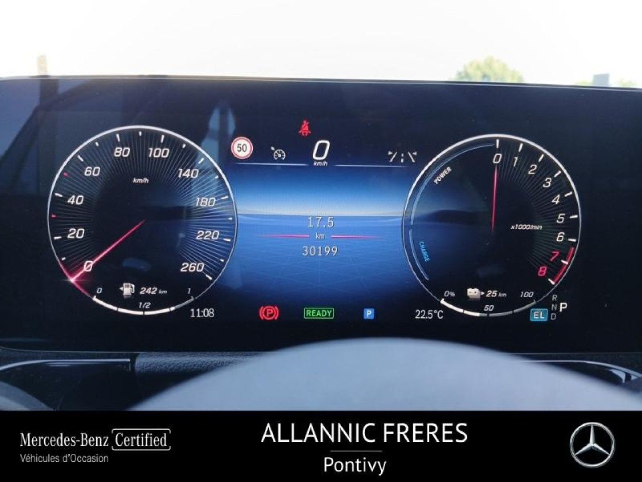 Photo du v&eacute;hicule 9 / 18