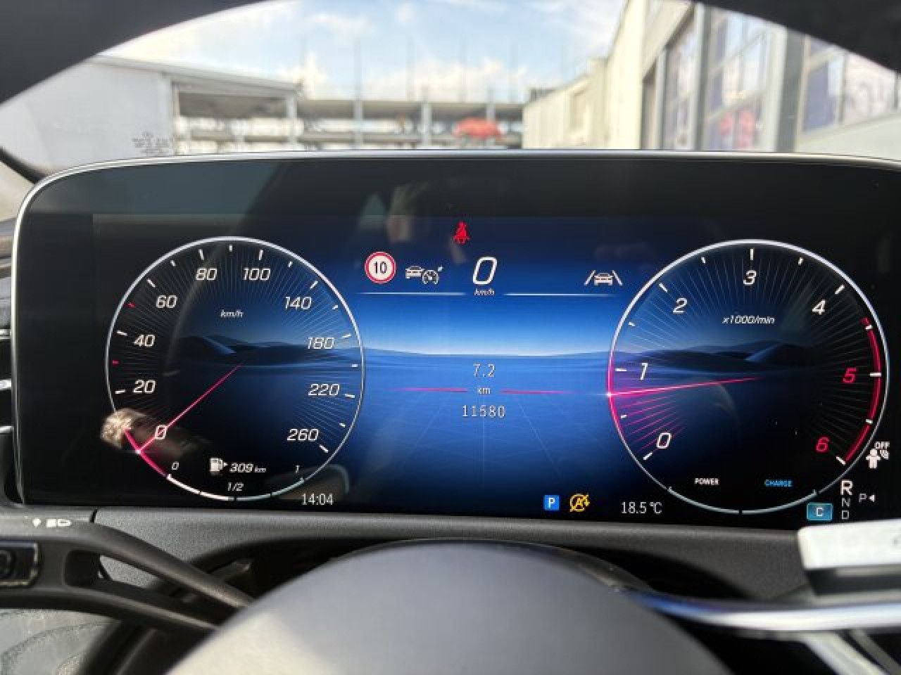 Mercedes-Benz E-Klasse – Bild 17
