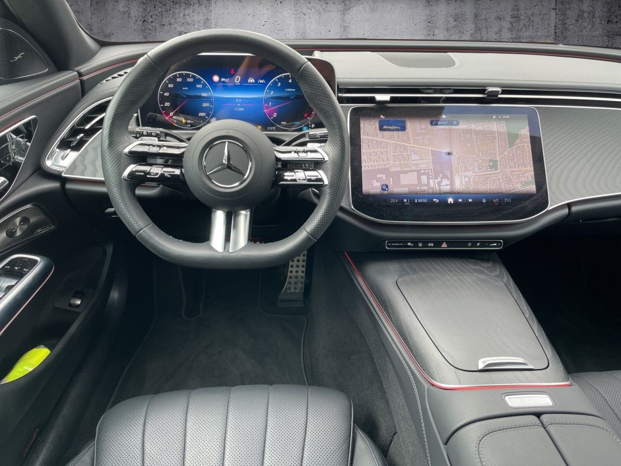 Mercedes-Benz E-Klasse – Bild 13