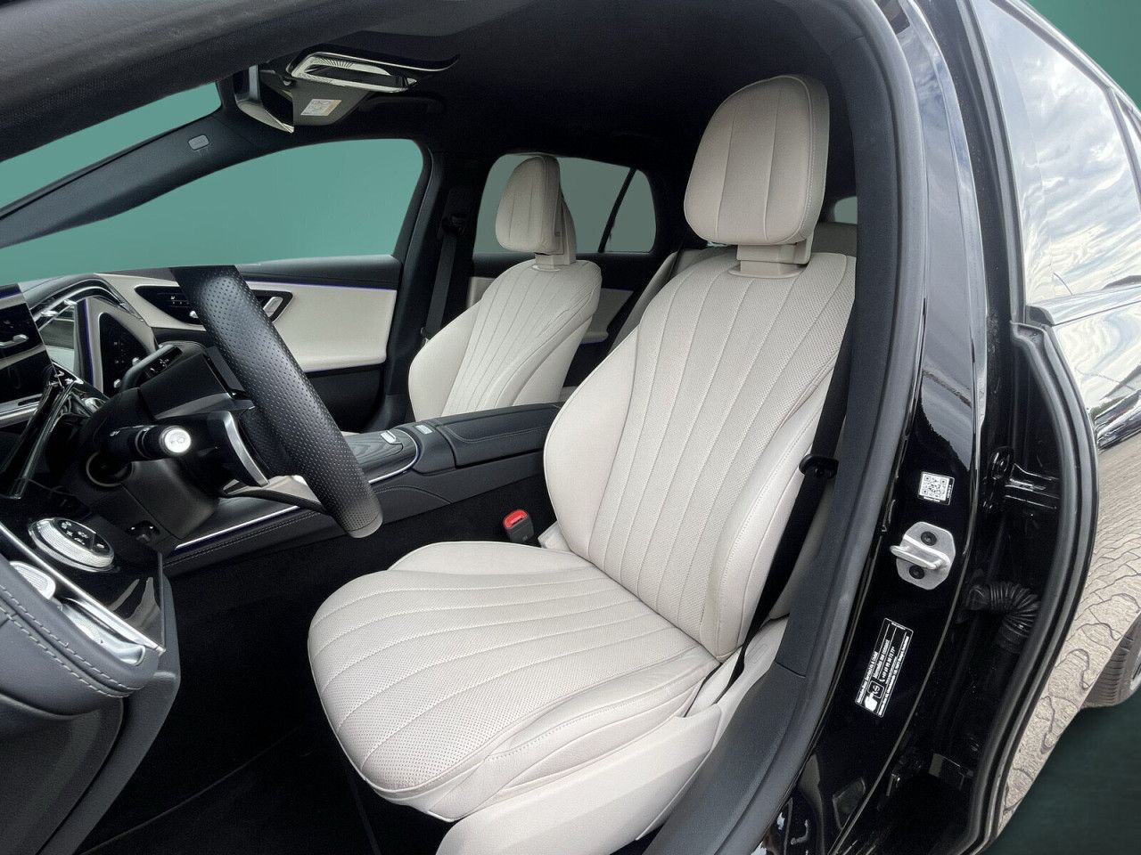Mercedes-Benz E-Klasse – Bild 16