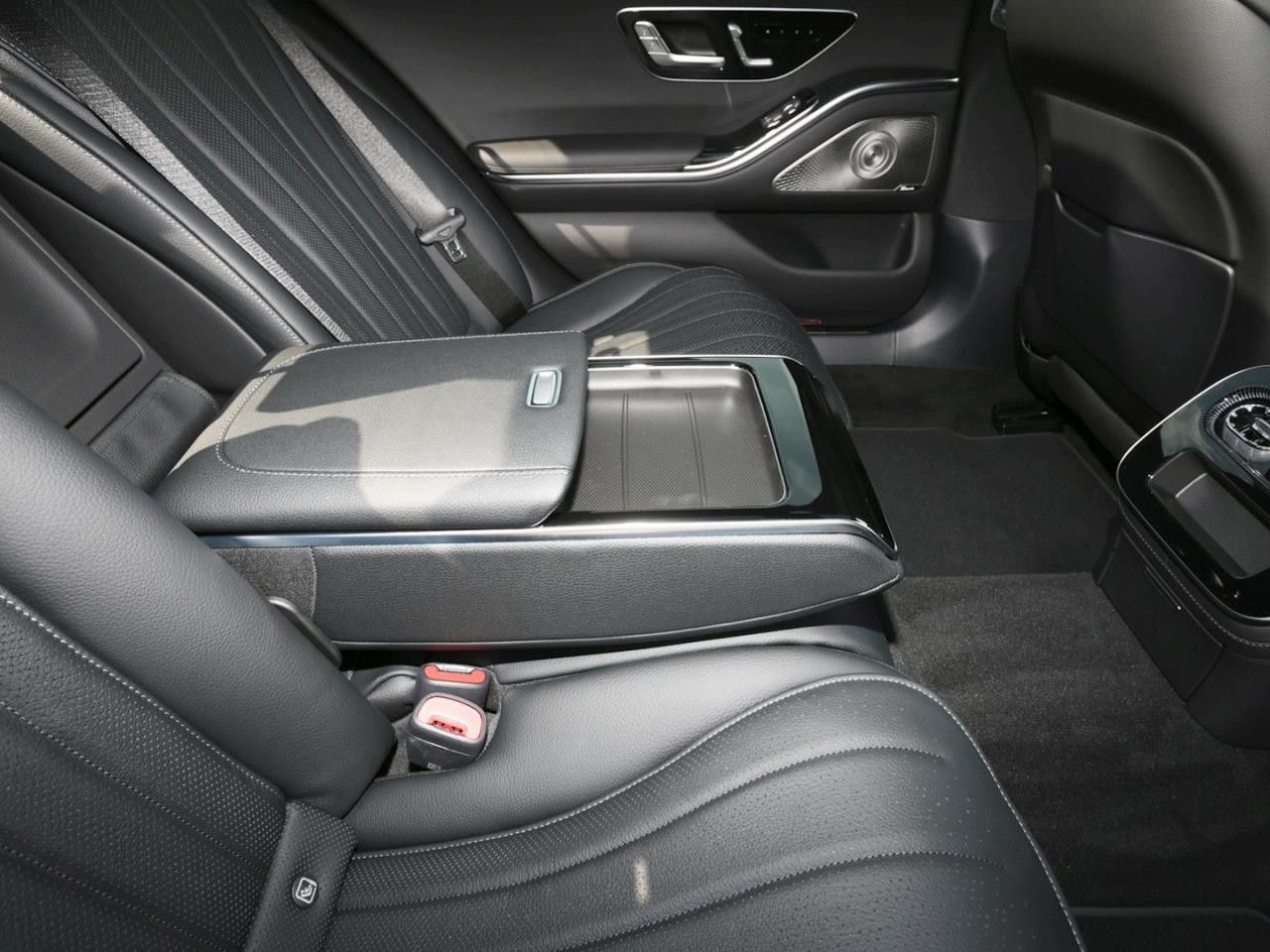 Mercedes-Benz S-Klasse – Bild 22
